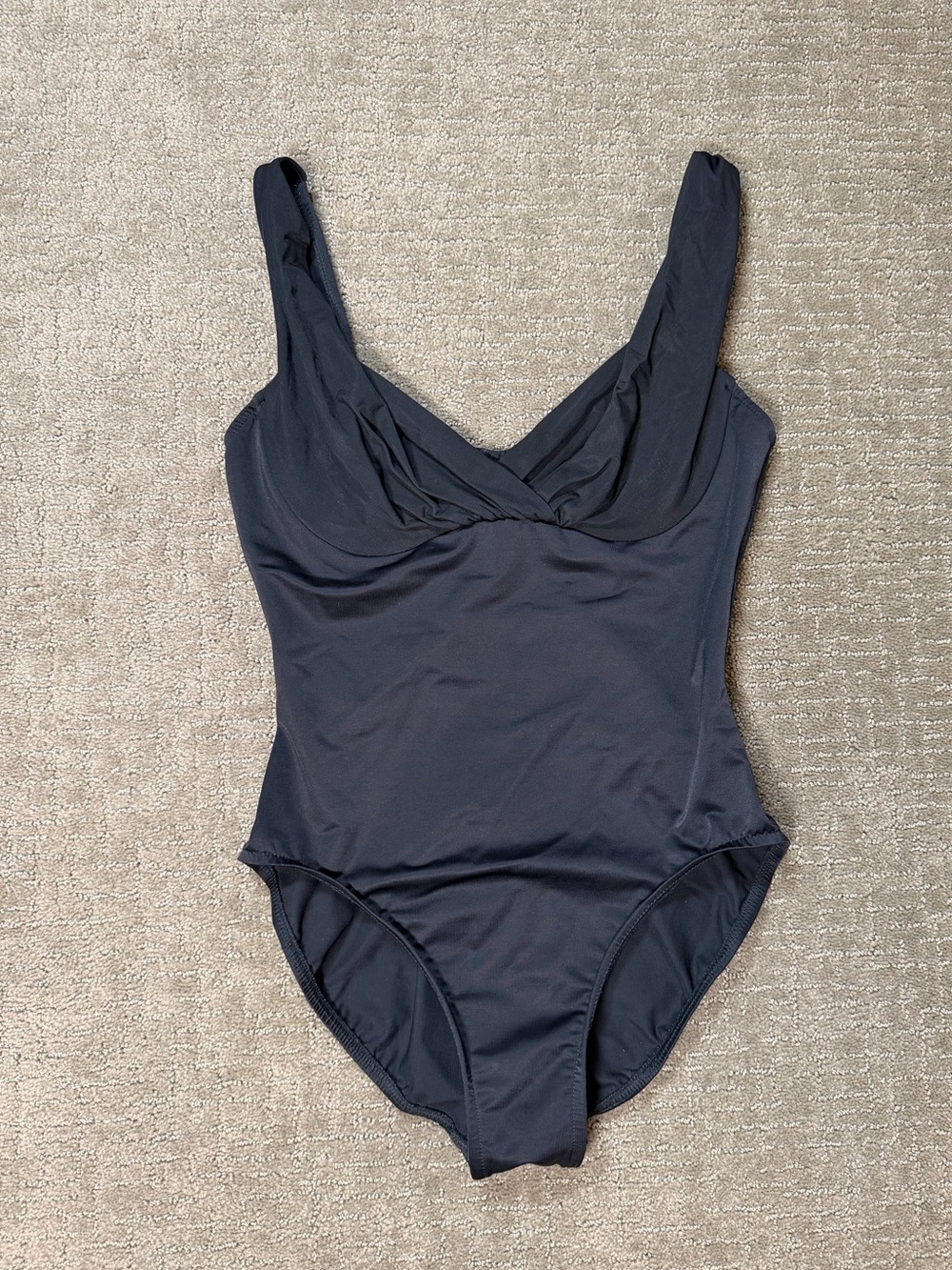 Miraclesuit Black One Piece Swimsuit Crossover V-Neck Size 12 Slimming Stretch L